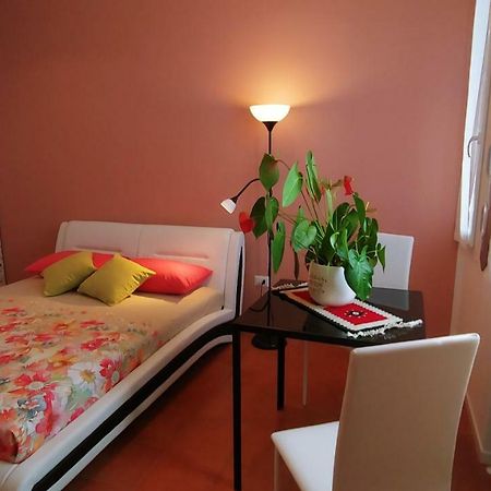 מילאנו B&B El Brumista מראה חיצוני תמונה